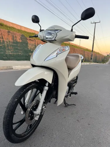 Bix EX 2023 emplacada 2025