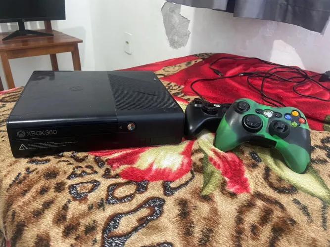 Xbox 360 slim