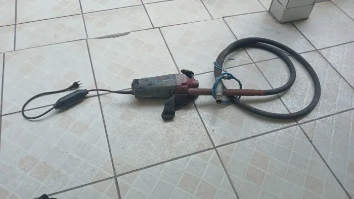 Vibrador de concreto ( para venda)