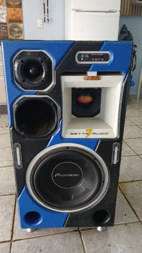 Caixa d som bob funciona carro residencial 