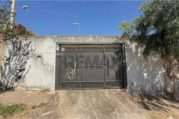 Casa Nova em Charqueada- SP com 2 Dormitórios, Quintal e 2 Vagas - R$190.000,00