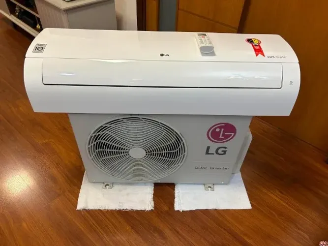Vendo Ar Condicionado - LG DUAL INVERTER 18000 Btus - Estado de Novo!