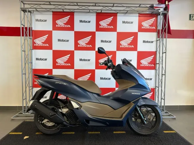 Honda PCX 160 DLX ABS