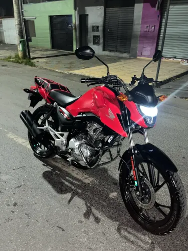 VENDO FAN 160 2025, apenas 12mil km