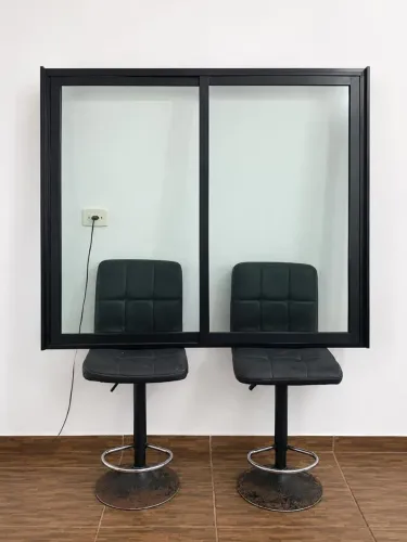 Janela de esquadria nova 1200 de alt x 1500 de larg, duas folhas de correr, linha suprema 