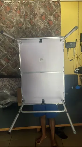 Mesa dobrável nova na caixa de alumínio, com 2 banquinhos aceito cartão com acréscimo