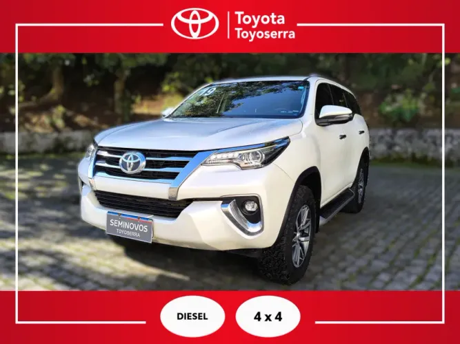 Toyota Hilux SW4 SRX 4X4 2.8 TDI 16V Dies. Aut. 2019