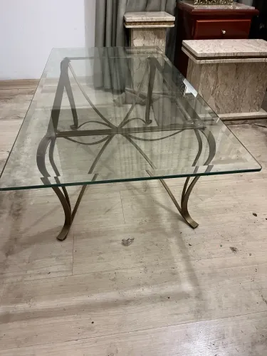 Mesa de centro retangular de metal/bronze e vidro