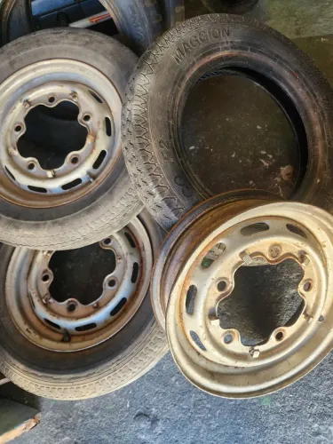 3 rodas Fusca 5 Furos ( Desapego)
