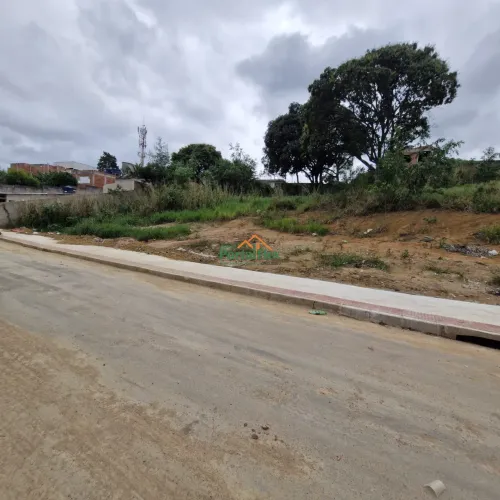 Terreno à venda em Lagoa de Jacaraipe - Serra/ES