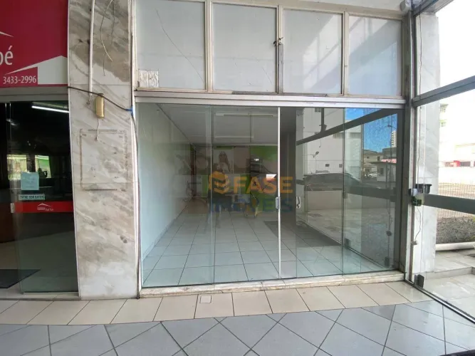 Sala à venda, 99 m² por R$ 668.790,00 - Centro - Criciúma/SC