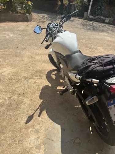Vendo CB 300R 2014