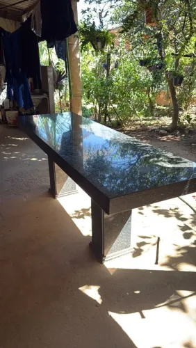 Mesa de mármore