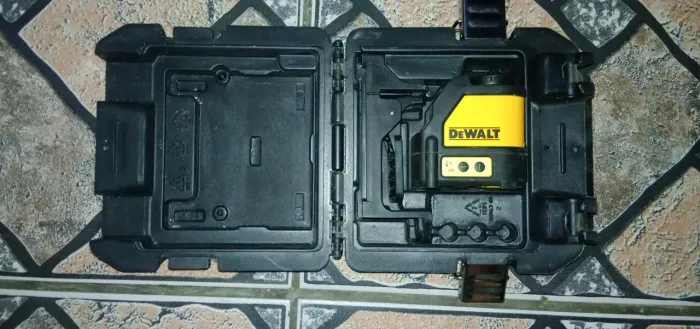 Lezer Dewalt verde 
