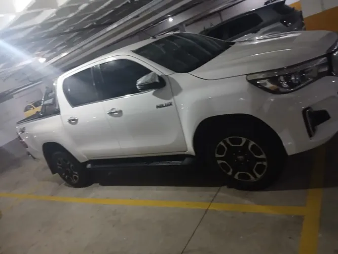 Toyota Hilux CD SRX 4X4 2.8 TDI 16V Diesel Aut. 2018