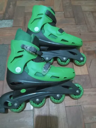 Vendo patins numeração do 38 a 40