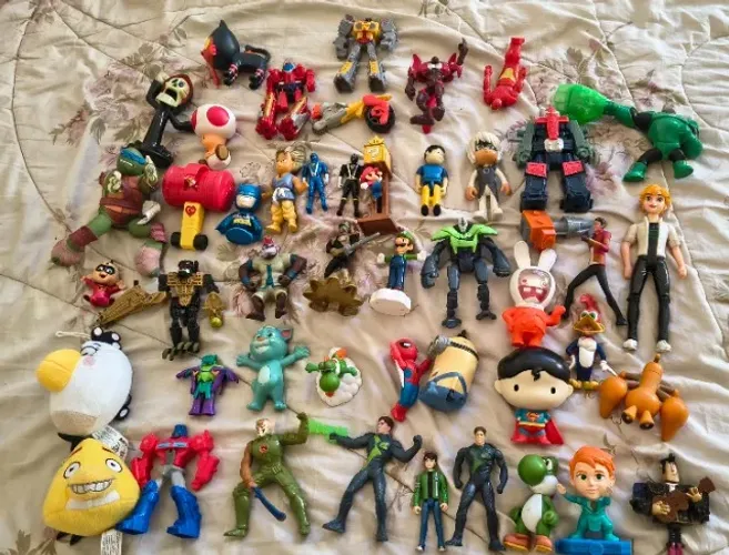 Lote brinquedos Mac Donald's MC brindes e miniaturas