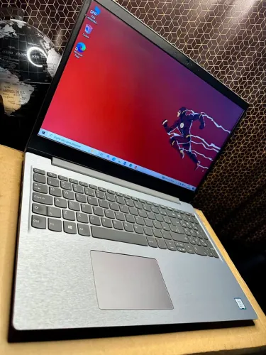 Notebook Lenovo i5 10° GERAÇÃO Em Ótimo Estado!