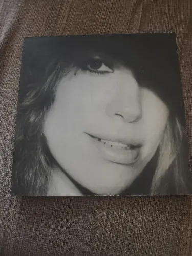 LP Carly Simon