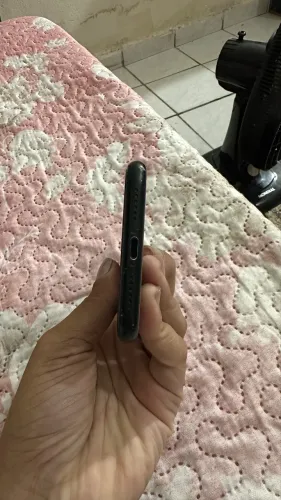 IPHONE XR PRETO