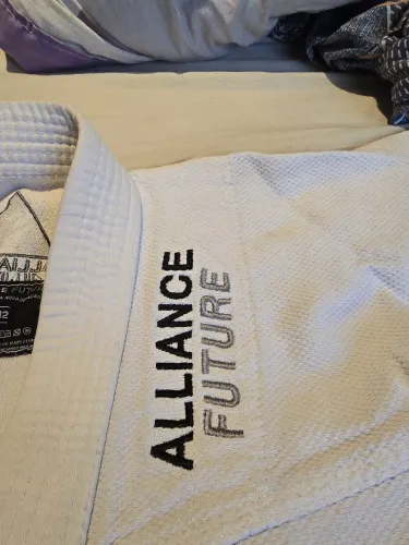 Kimono alliance infantil m2