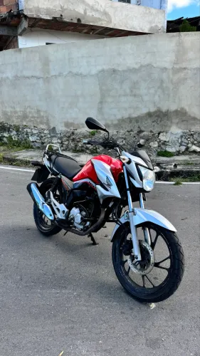 Titan 160 