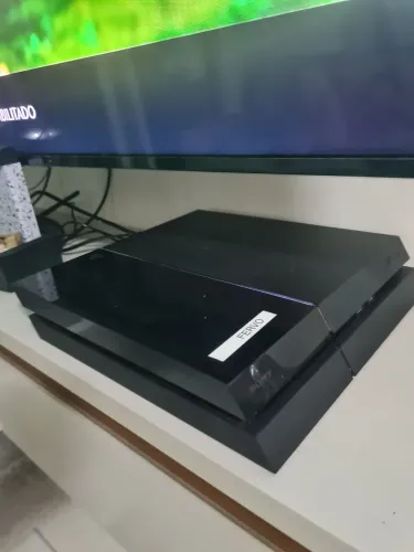 Playstation 4 1 Tb SSD 2 controles