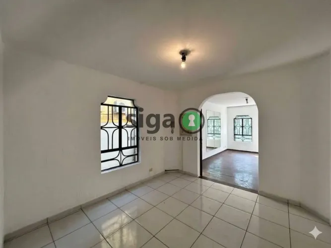 Sobrado com 3 Dormitórios (1 Suíte) e 2 Vagas no Morumbi - São Paulo/SP