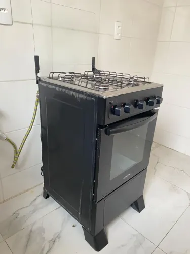 Fogão 4 bocas novinho