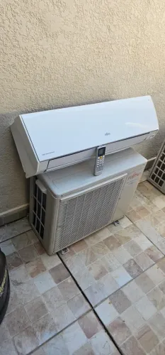 Ar Condicionado Quente e Frio Split 12.000 Btus Inverter
