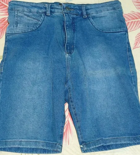 VENDO BERMUDA JEANS