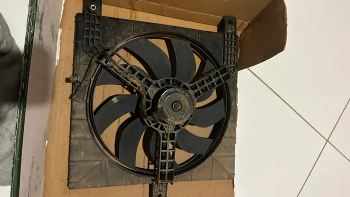 Ventilador do radiador do renalt kwid