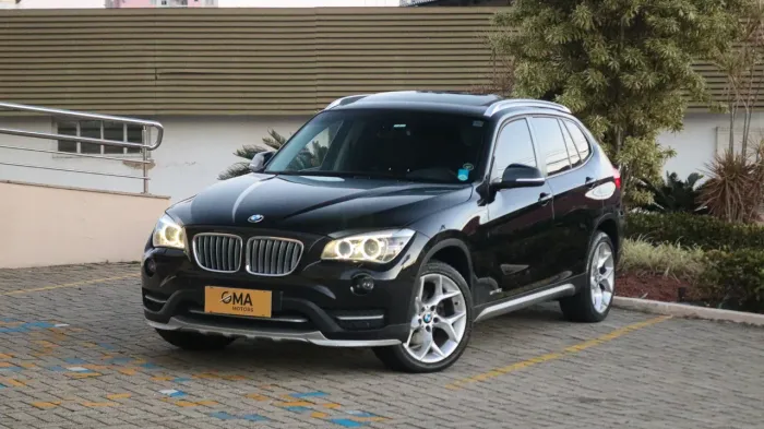 BMW X1 Sdrive 20I X-line 2.0 TB Active Flex 2015