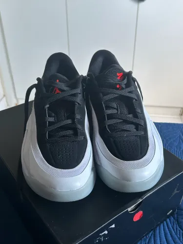 Tênis Jordan Zion 4 Tamanho:42