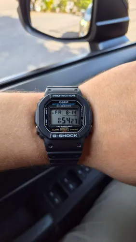 Casio G shock DW 5600