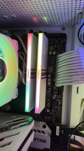 2x8GB ddr4 @3600Mhz CL18 Memória RAM