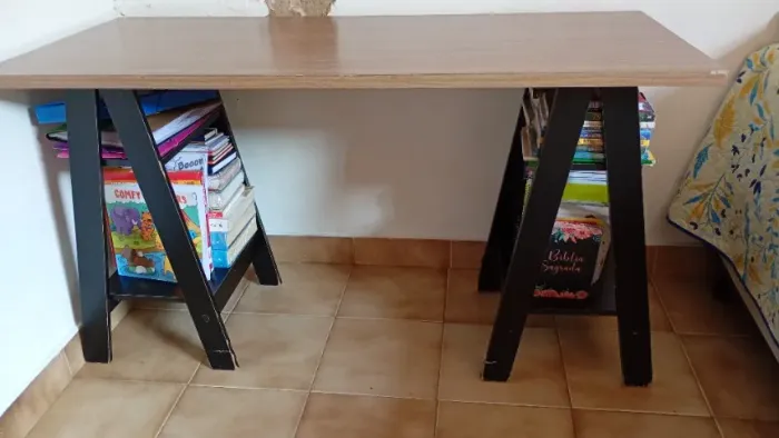 Mesa escrivaninha