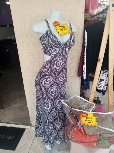 vendo lote de roupa feminina
