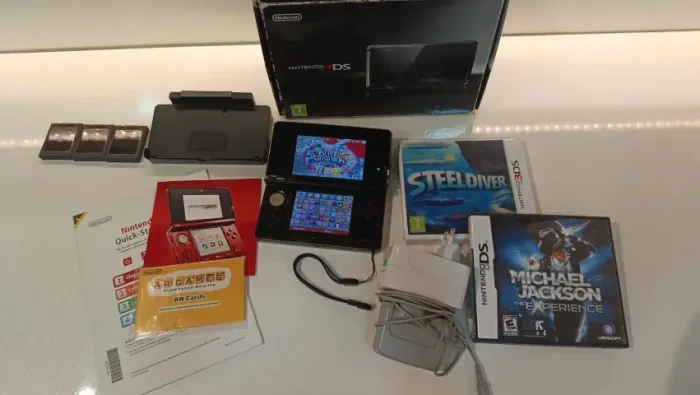 Nintendo 3ds Desbloqueado(SD 64Gb) Com jogos originais