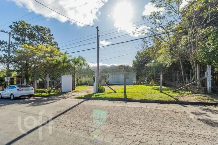 Casa à venda em Vila Nova com 228 m², 2 quartos, 10 vagas