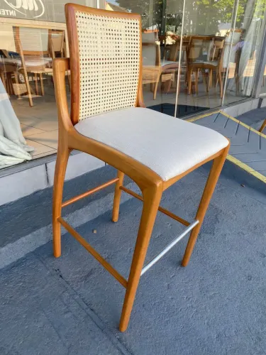 Banqueta modernas na Madeira 