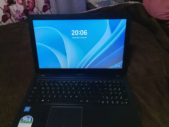 Notebook Asus