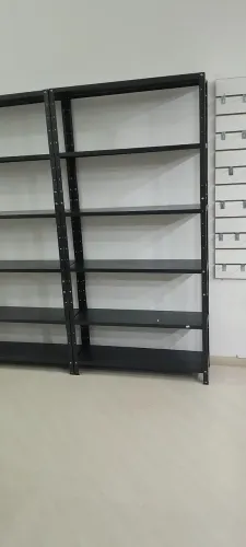 4 armários em aço 1 mês de uso  100,00 Cada 