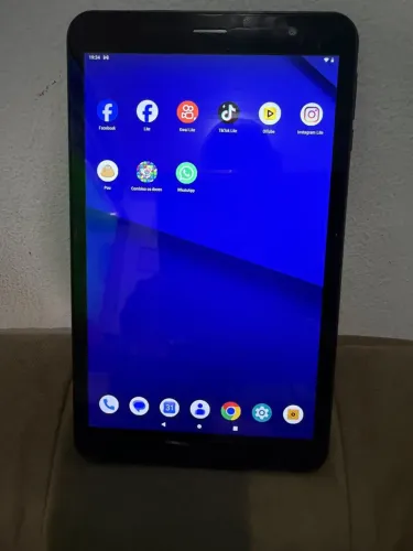 Tablet Multi M8 com chip