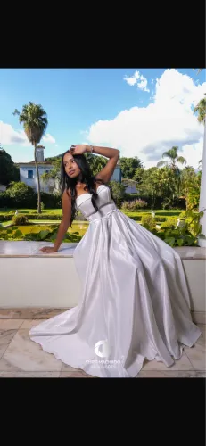 Vestido de Noiva Branco minimalista acinturado Cetim Noiva