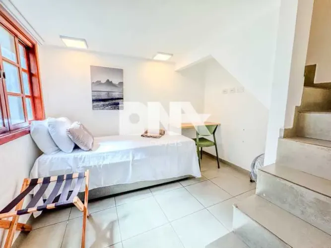 Apartamento : / Residencial / Leblon