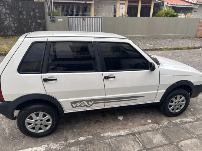 Fiat Uno Mille WAY Economy 1.0 F.flex 4P 2012