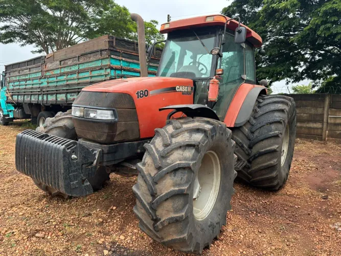 Trator Case 180 Maxxum