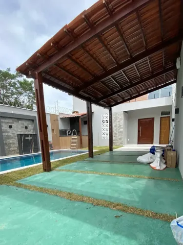 Imóvel para venda tem 140 metros quadrados com 4 quartos em São José - Crato - CE