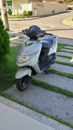 Vende-se, Suzuki Burgman 125. R$ 7.000,00